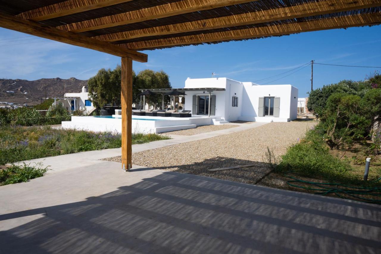 Private Villa Maou Ano Mera Exterior foto